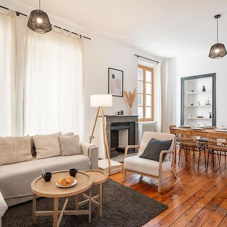Appartement Spacieux Et Chaleureux Coeur De Ville Chambéry Zewnętrze zdjęcie