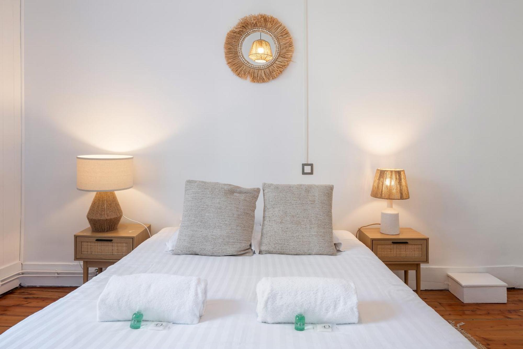 Appartement Spacieux Et Chaleureux Coeur De Ville Chambéry Zewnętrze zdjęcie