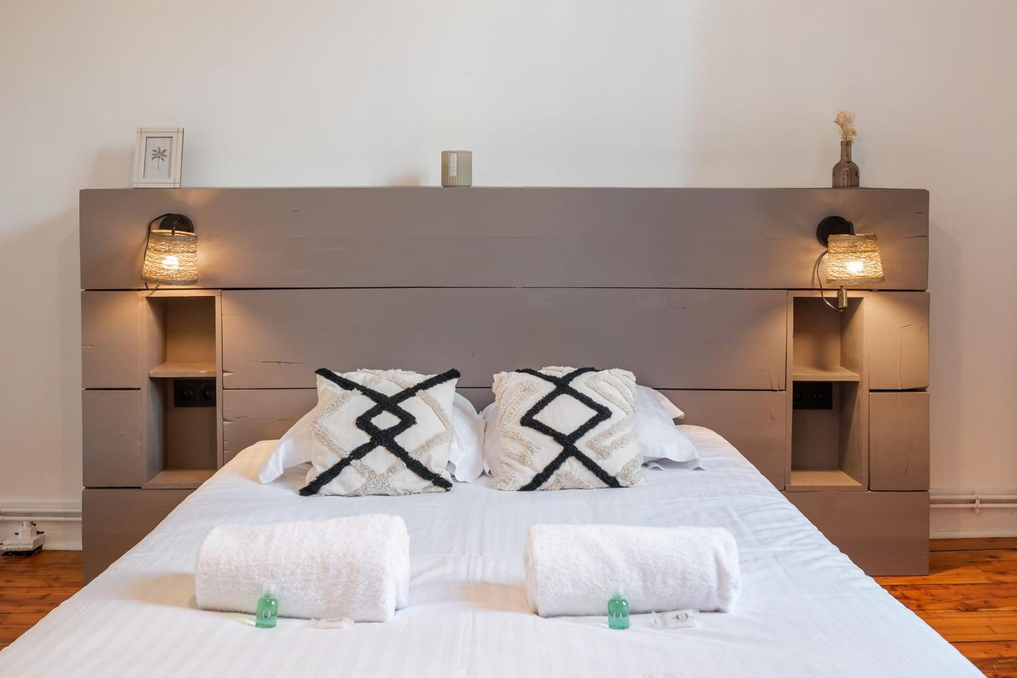 Appartement Spacieux Et Chaleureux Coeur De Ville Chambéry Zewnętrze zdjęcie