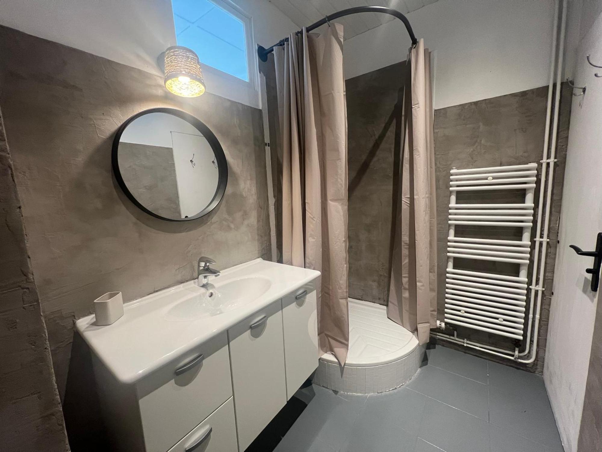 Appartement Spacieux Et Chaleureux Coeur De Ville Chambéry Zewnętrze zdjęcie